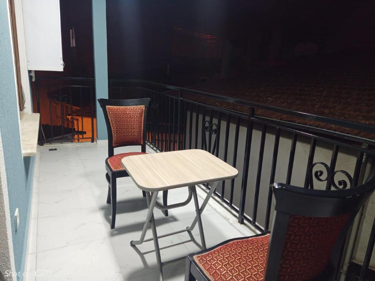 Buyukada Cinar Hotel (Adults Only) アダラー エクステリア 写真