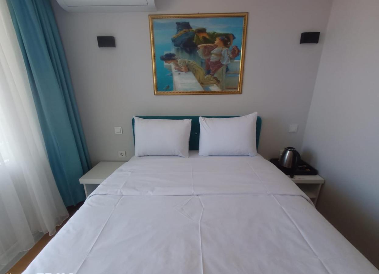 Buyukada Cinar Hotel (Adults Only) アダラー エクステリア 写真