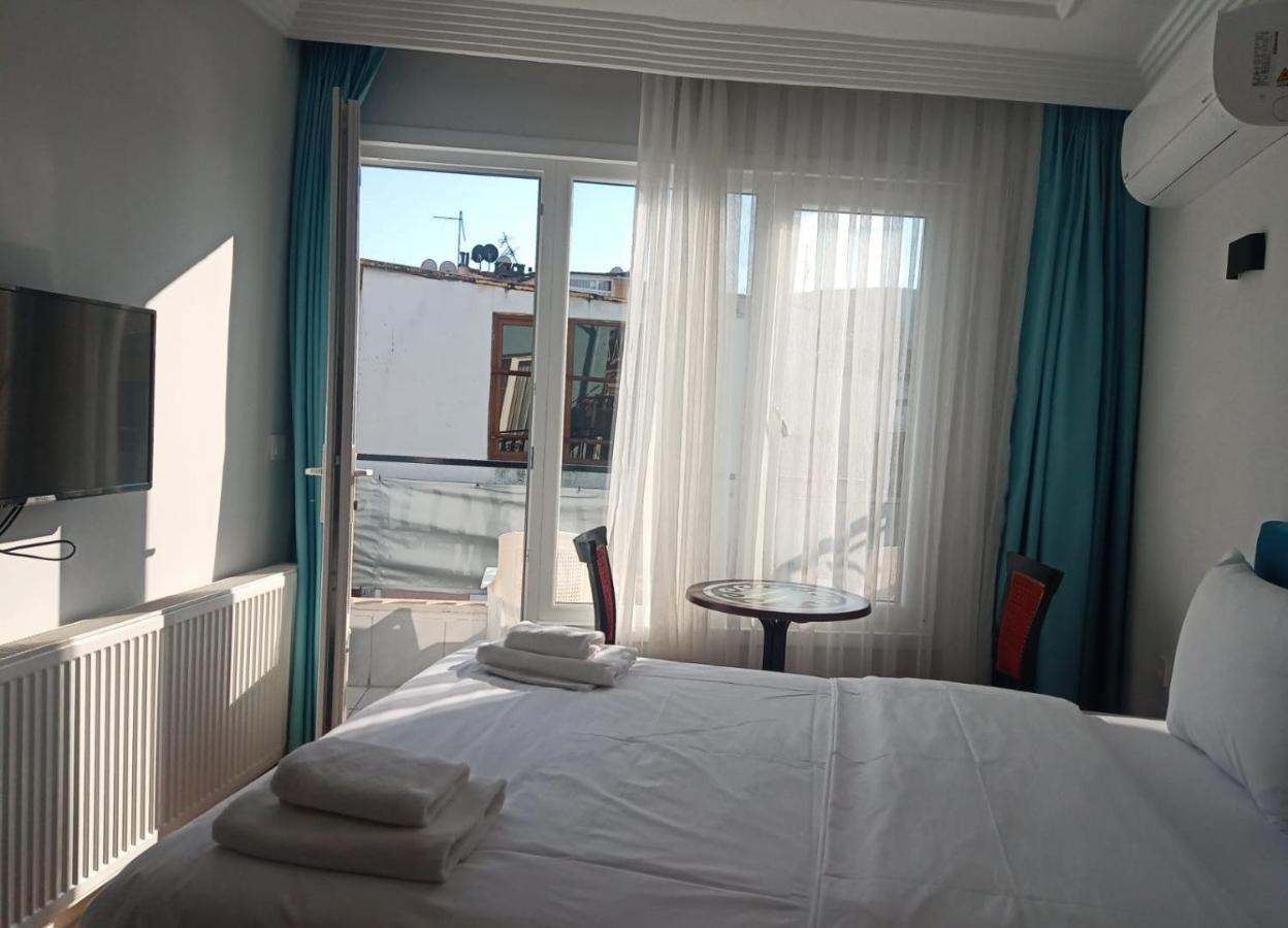 Buyukada Cinar Hotel (Adults Only) アダラー エクステリア 写真