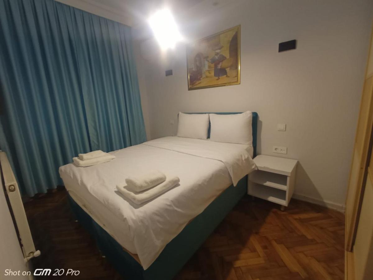Buyukada Cinar Hotel (Adults Only) アダラー エクステリア 写真