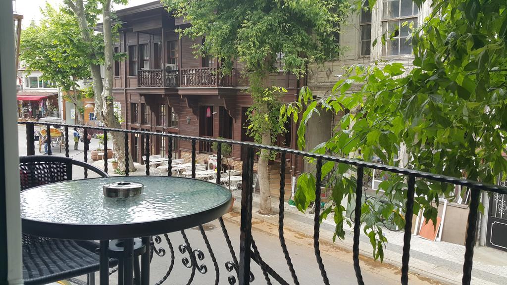 Buyukada Cinar Hotel (Adults Only) アダラー エクステリア 写真